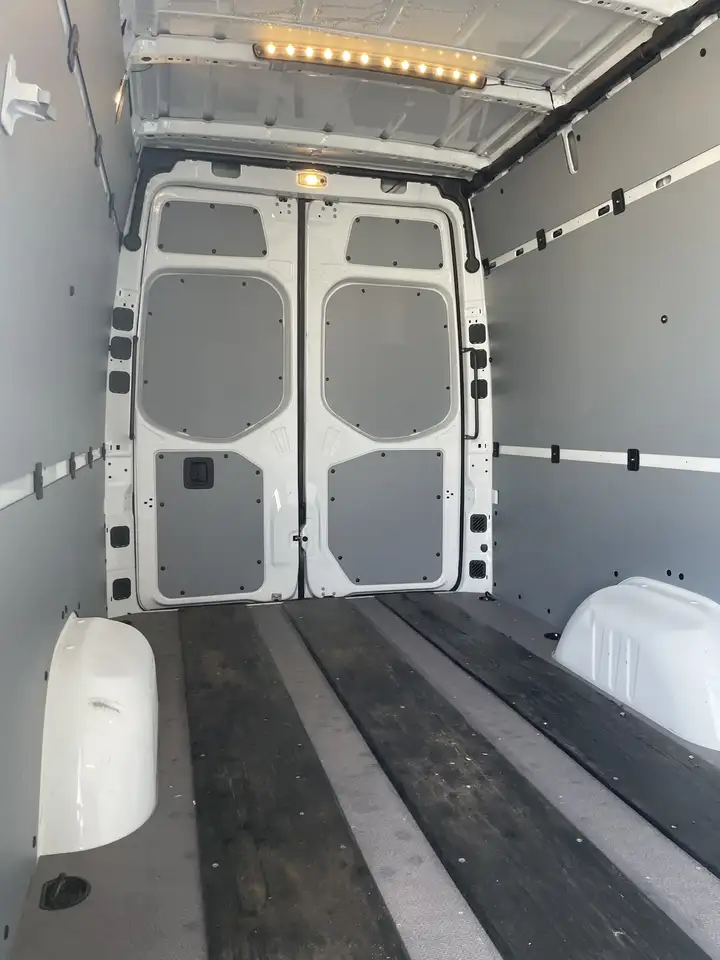 Mercedes-Benz Sprinter снимка Mercedes-Benz Sprinter