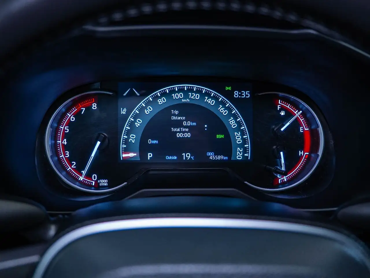 Toyota RAV 4 снимка Toyota RAV 4