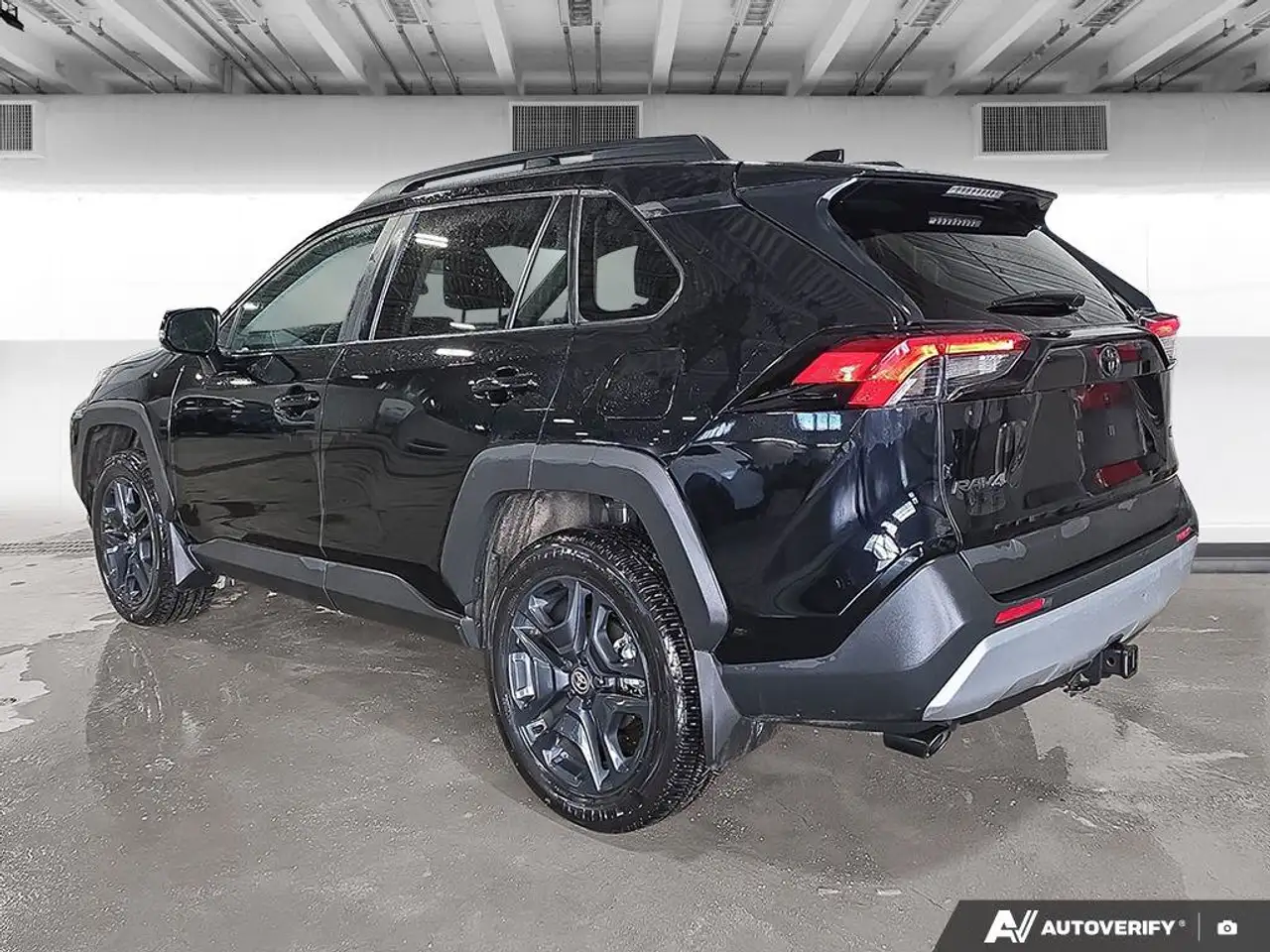 Toyota RAV 4 снимка Toyota RAV 4