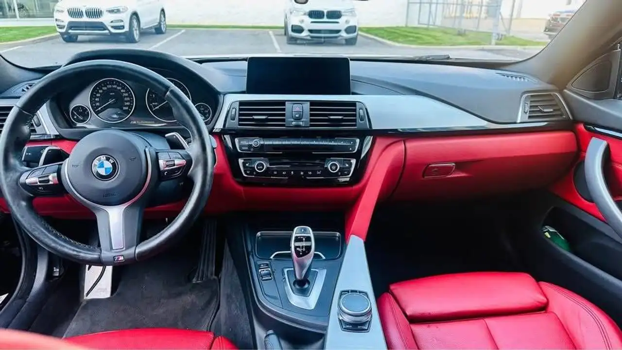 BMW 4 Series photo BMW 4 Series