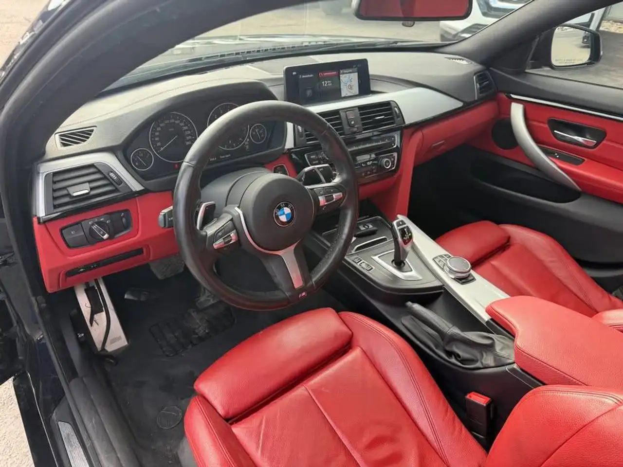 BMW 4 Series photo BMW 4 Series