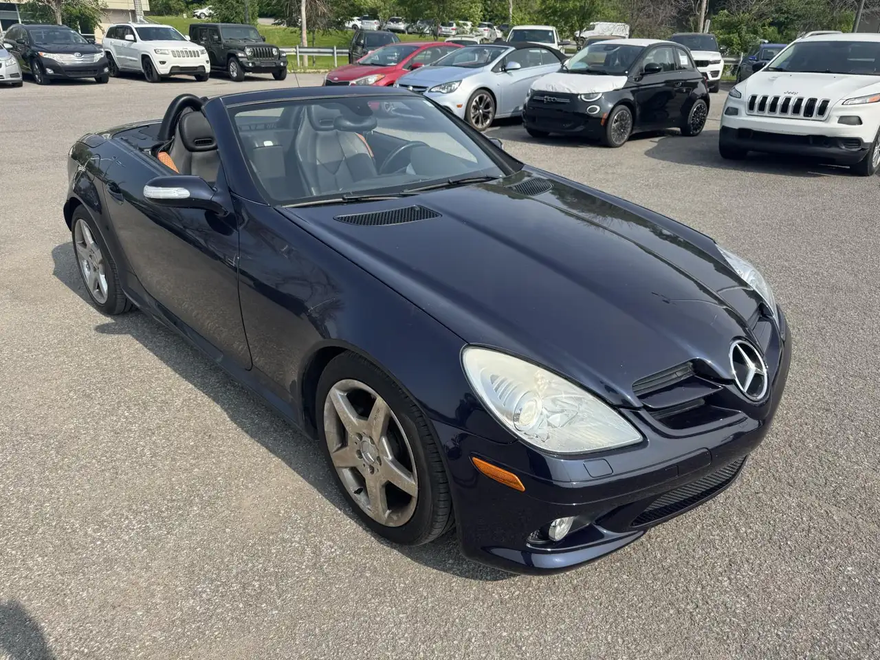 Mercedes-Benz SLK снимка Mercedes-Benz SLK