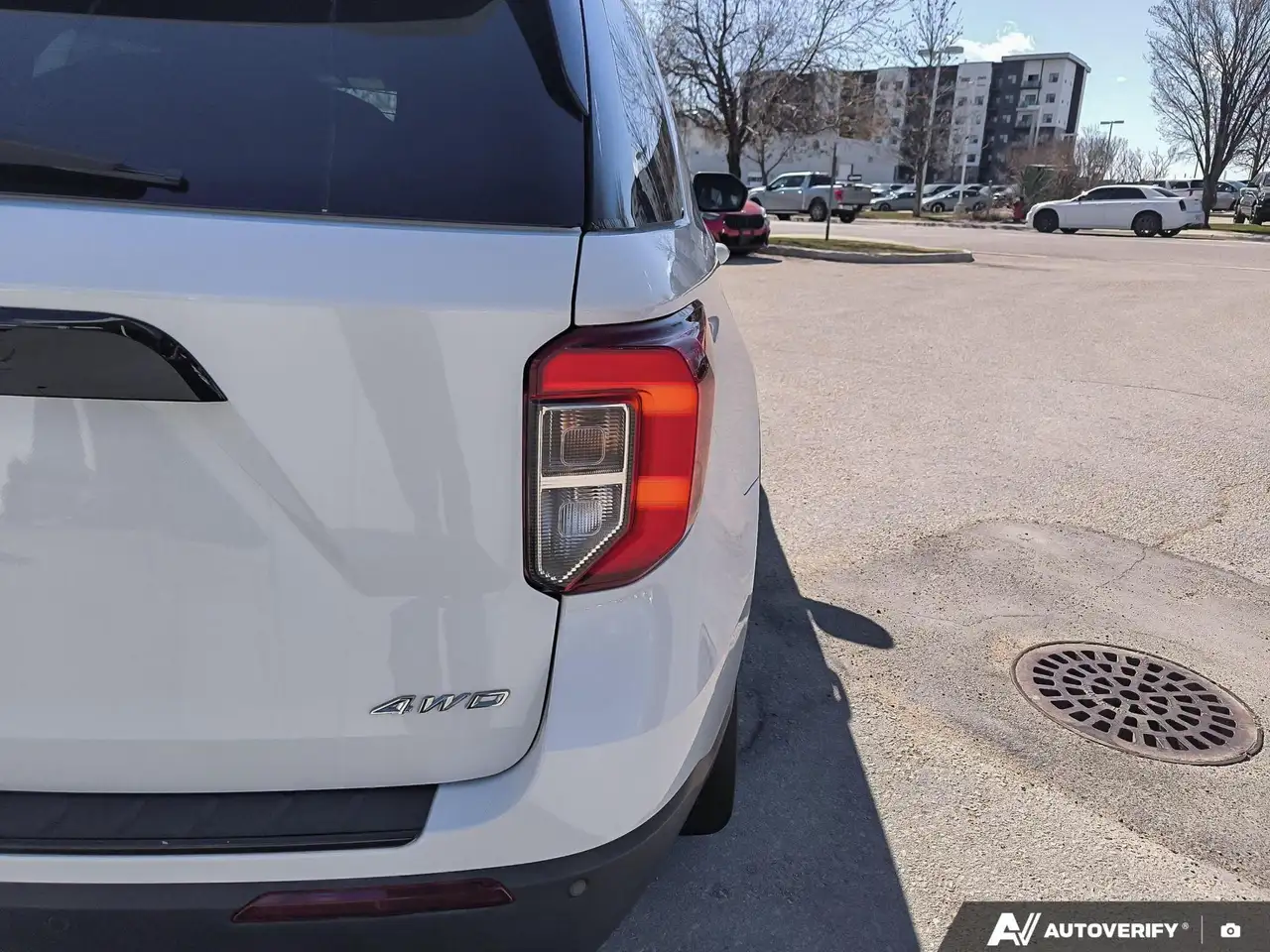 Ford Explorer photo Ford Explorer