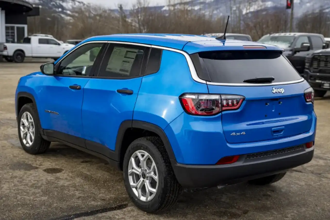 Jeep Compass снимка Jeep Compass