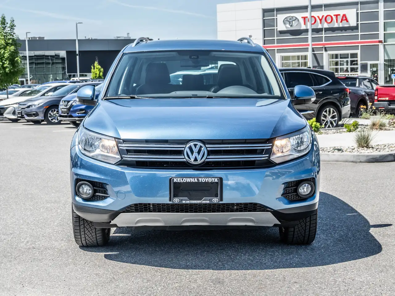 Volkswagen Tiguan снимка Volkswagen Tiguan