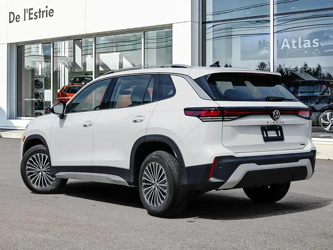 Volkswagen Tiguan снимка Volkswagen Tiguan