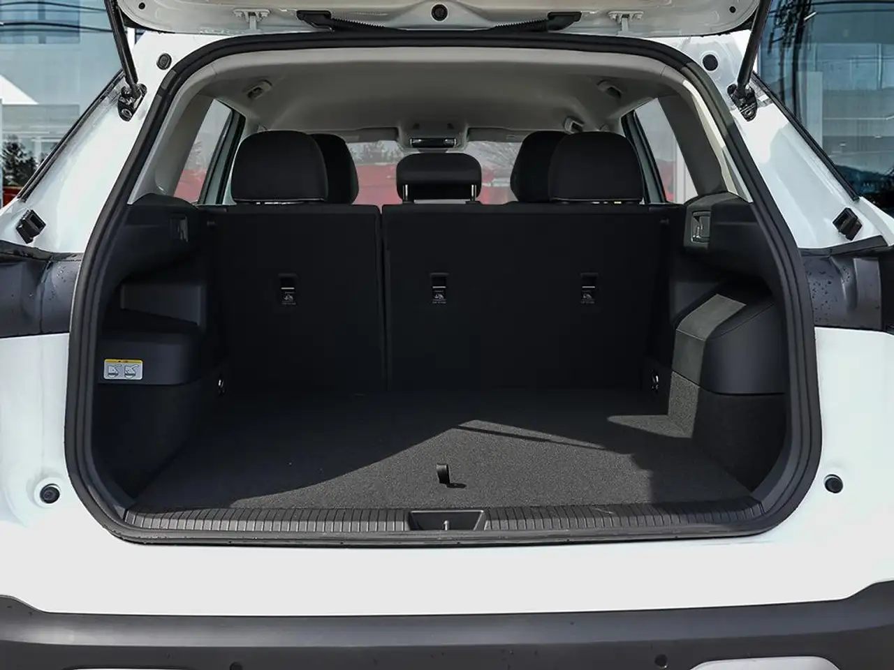 Volkswagen Tiguan снимка Volkswagen Tiguan