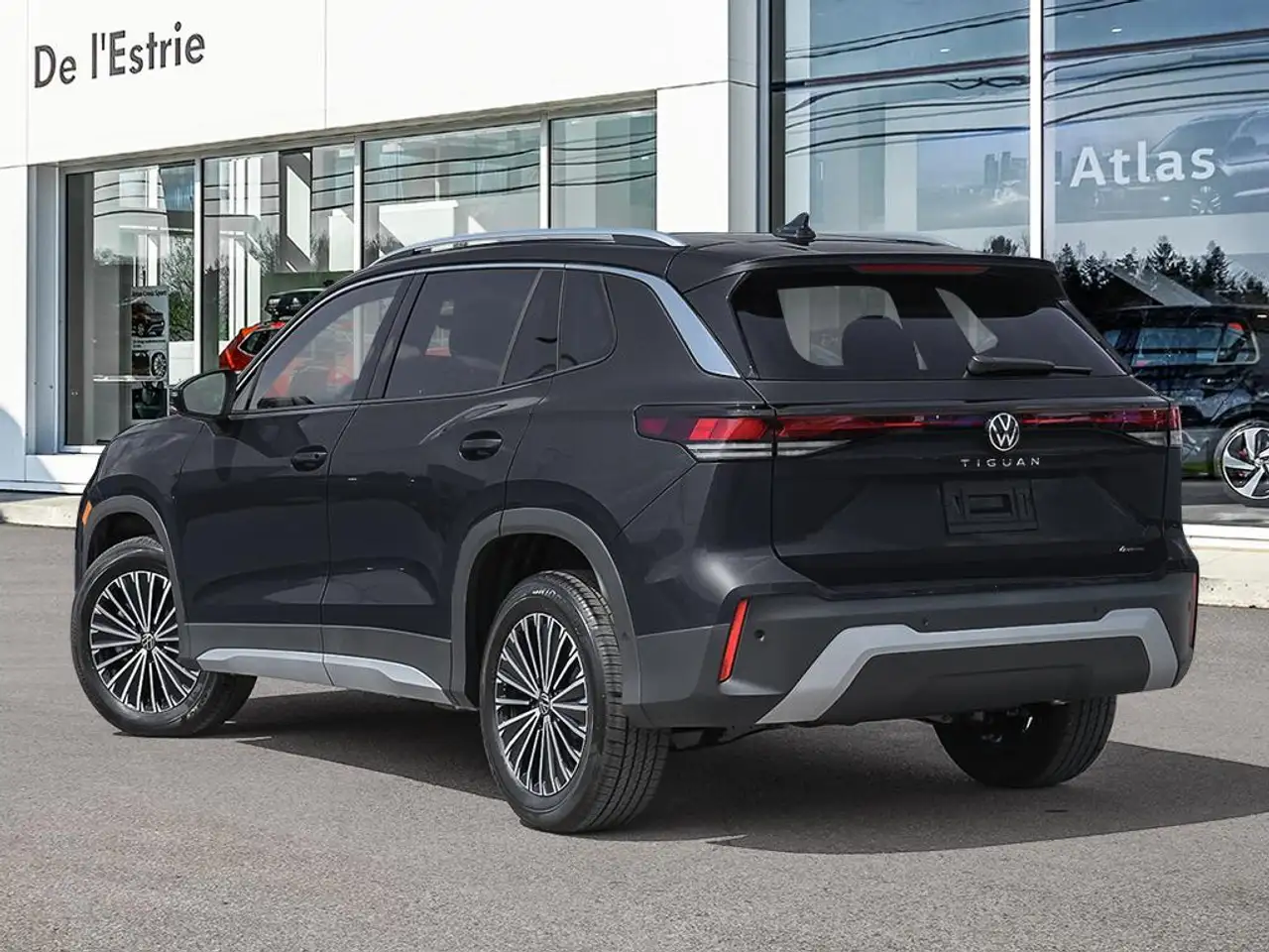 Volkswagen Tiguan снимка Volkswagen Tiguan