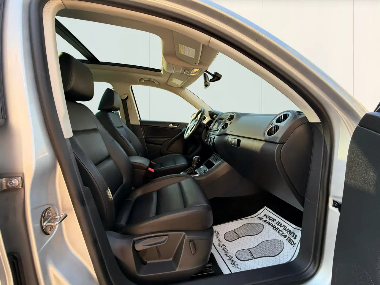 Volkswagen Tiguan снимка Volkswagen Tiguan