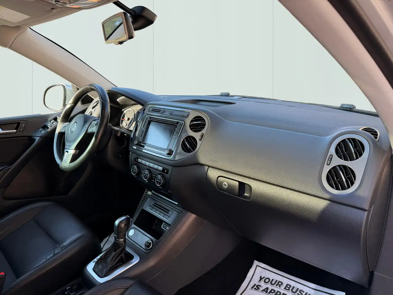 Volkswagen Tiguan снимка Volkswagen Tiguan