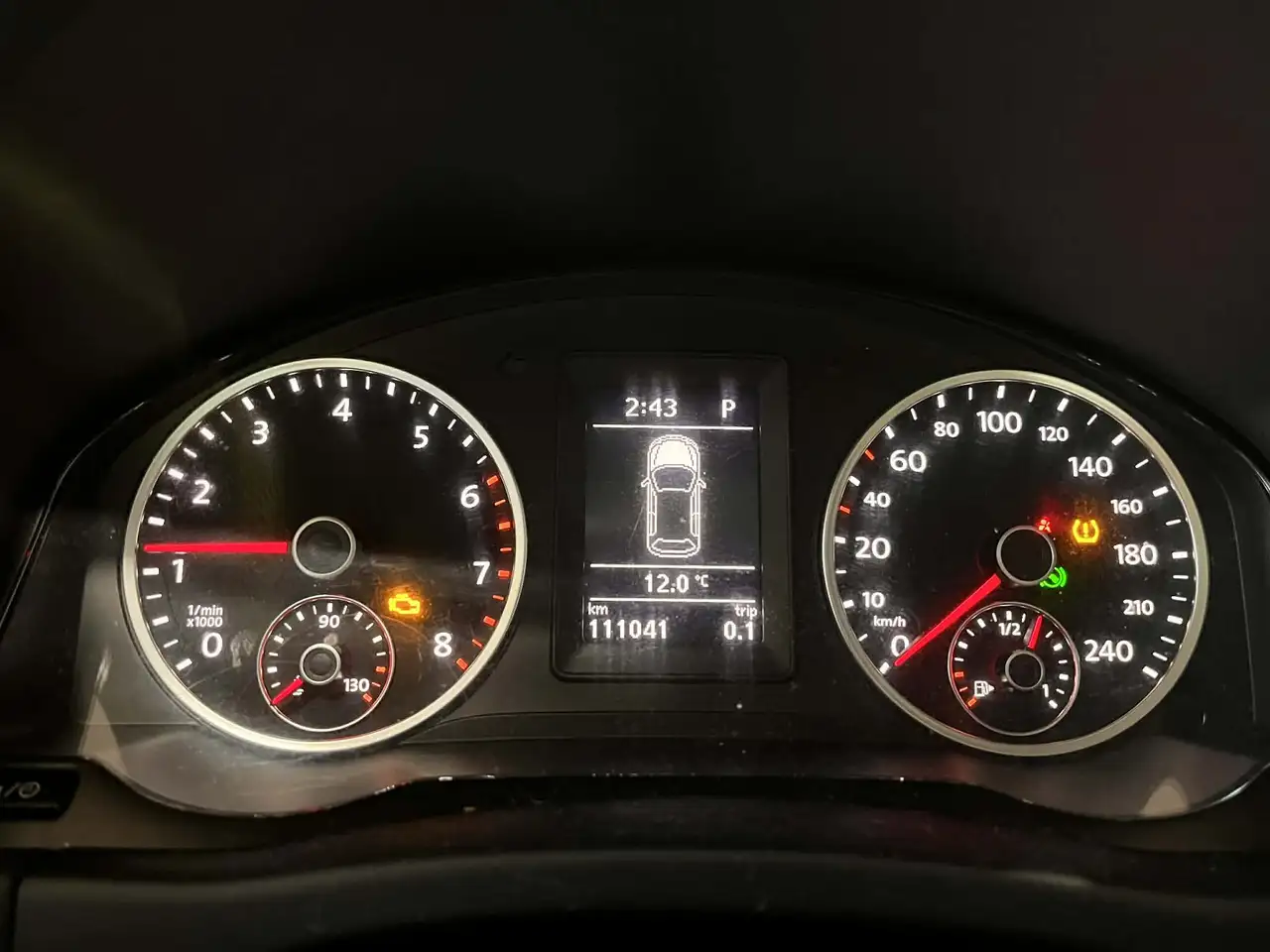 Volkswagen Tiguan снимка Volkswagen Tiguan