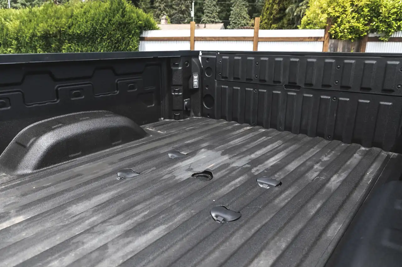 GMC Sierra 3500HD снимка GMC Sierra 3500HD