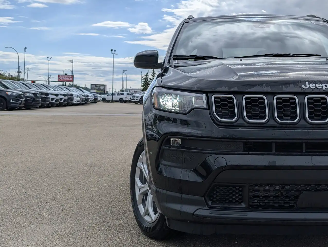Jeep Compass photo Jeep Compass