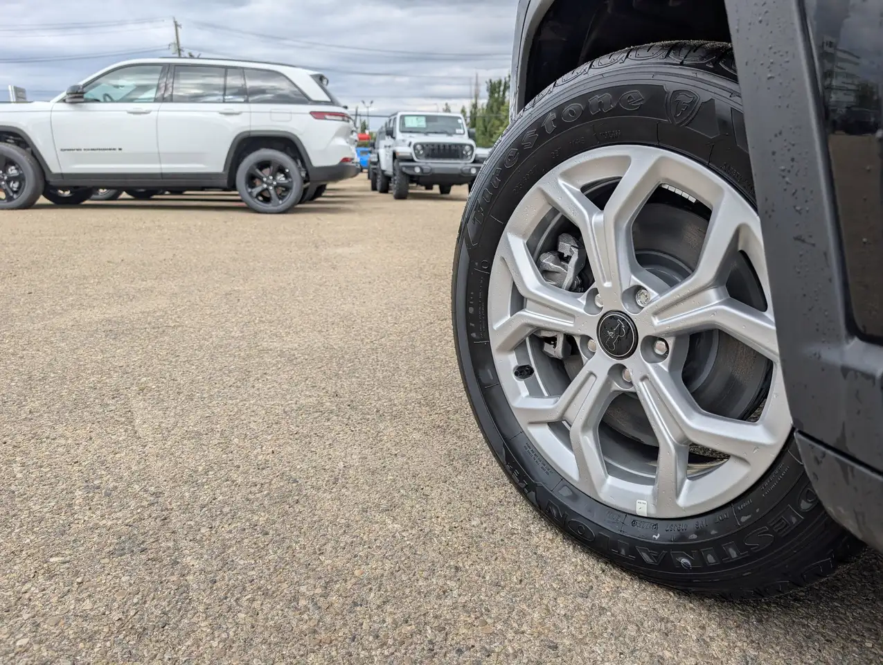 Jeep Compass photo Jeep Compass