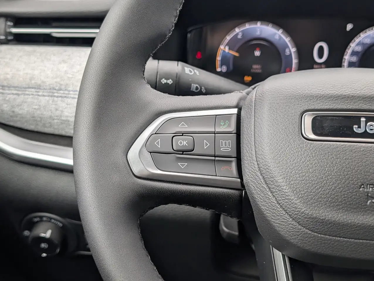 Jeep Compass photo Jeep Compass