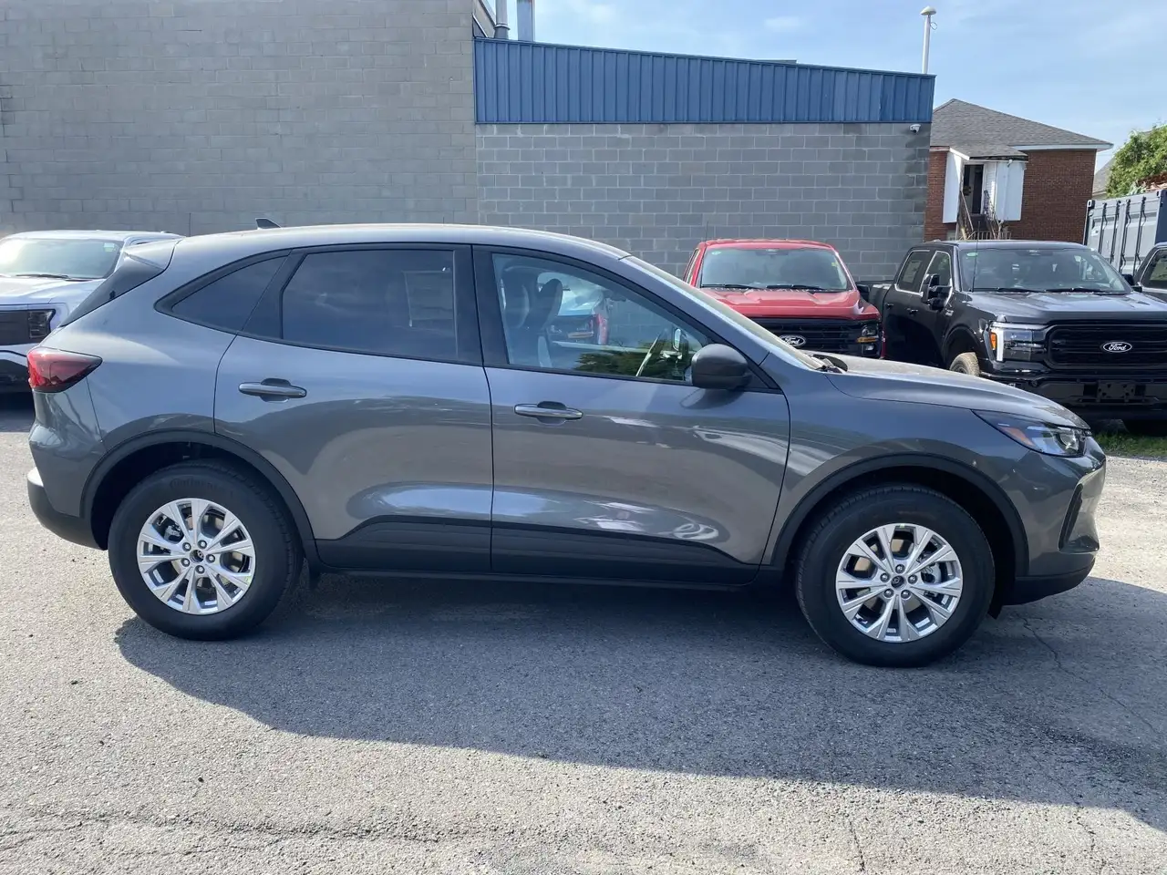 Ford Escape photo Ford Escape
