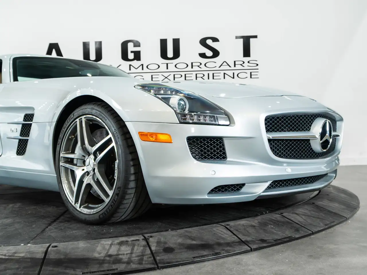 Mercedes-Benz SLS fotografie Mercedes-Benz SLS