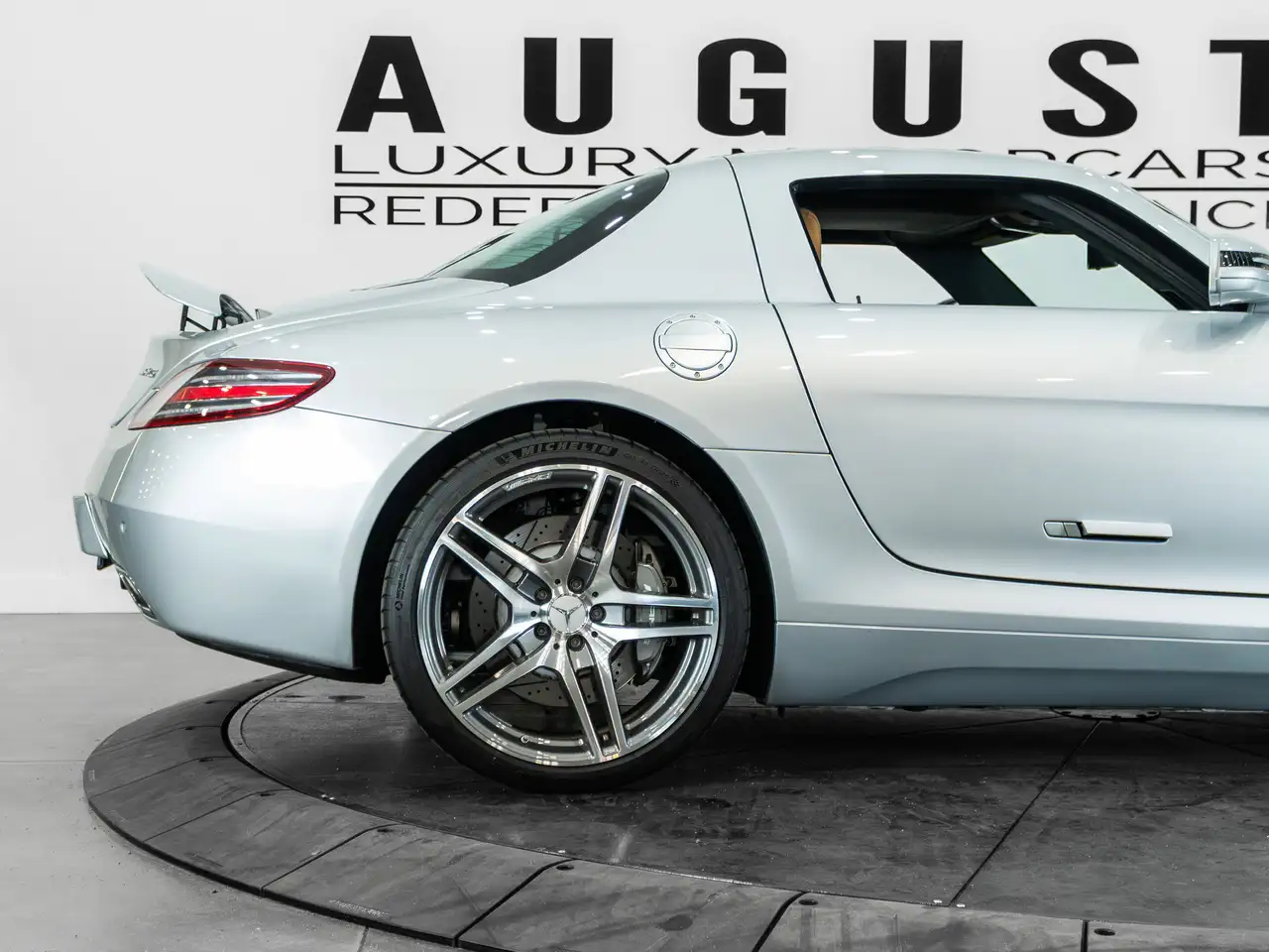 Mercedes-Benz SLS fotografie Mercedes-Benz SLS
