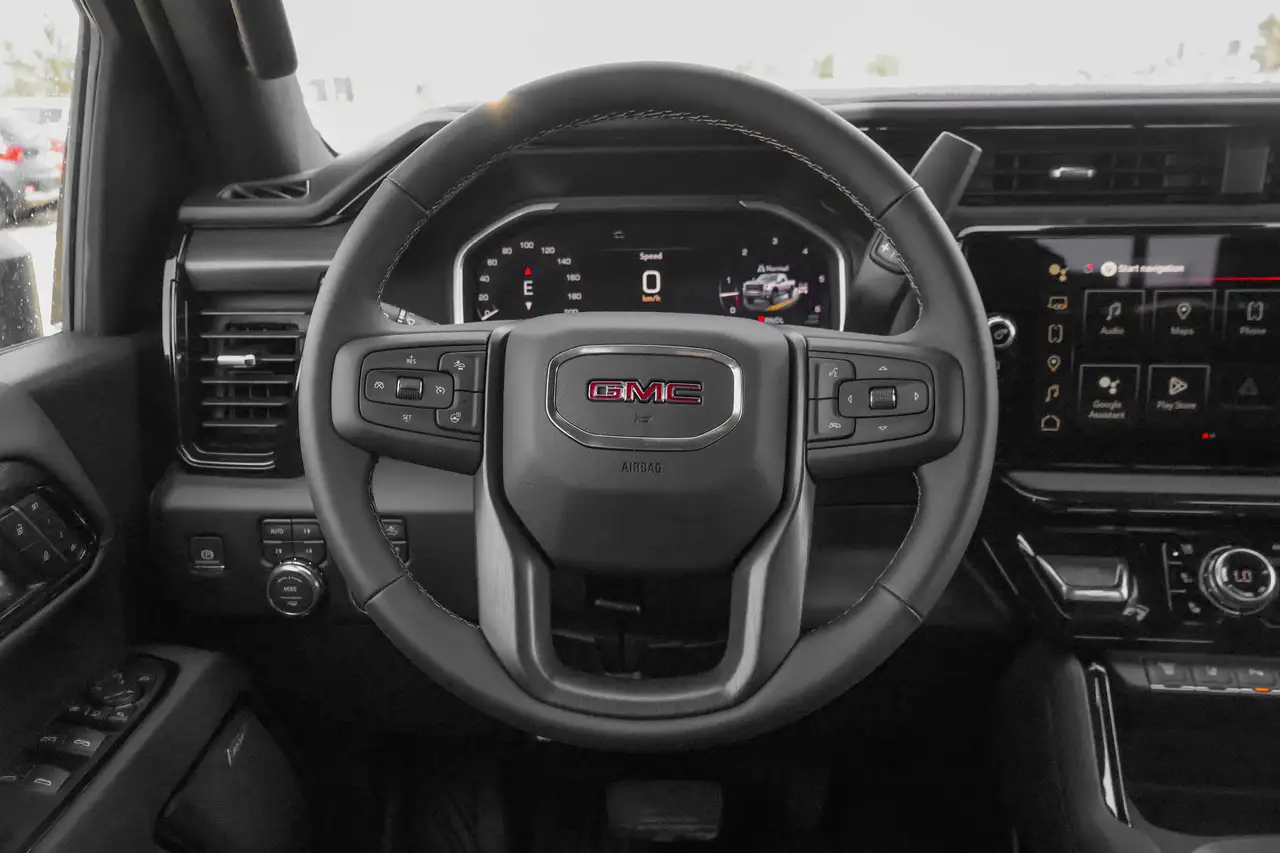 GMC Sierra 3500HD снимка GMC Sierra 3500HD