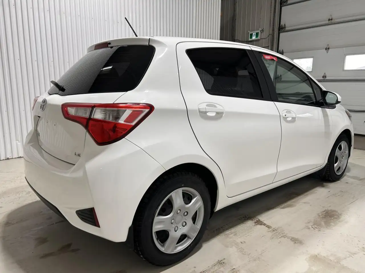 Toyota Yaris снимка Toyota Yaris