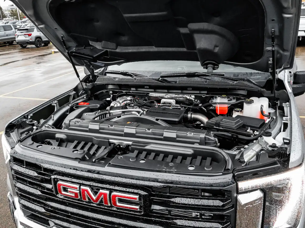 GMC Sierra 3500HD снимка GMC Sierra 3500HD