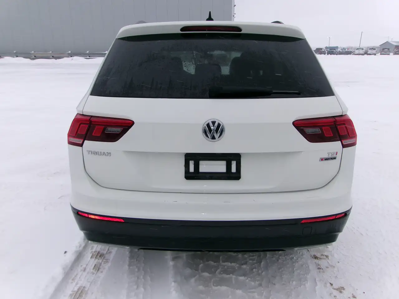 Volkswagen Tiguan снимка Volkswagen Tiguan