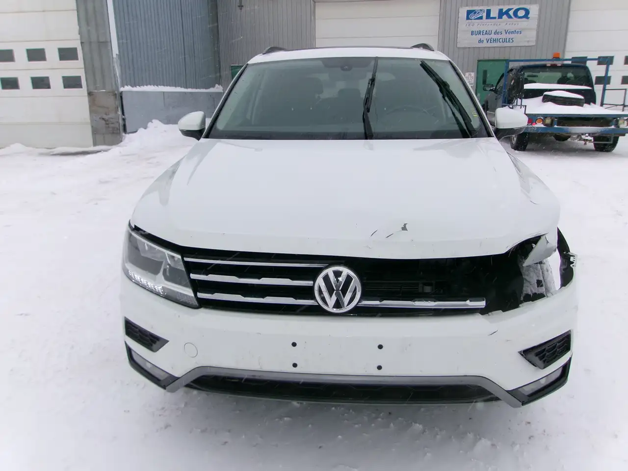 Volkswagen Tiguan снимка Volkswagen Tiguan