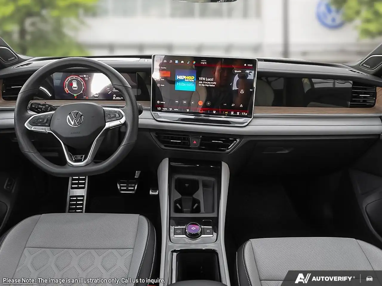 Volkswagen Tiguan снимка Volkswagen Tiguan