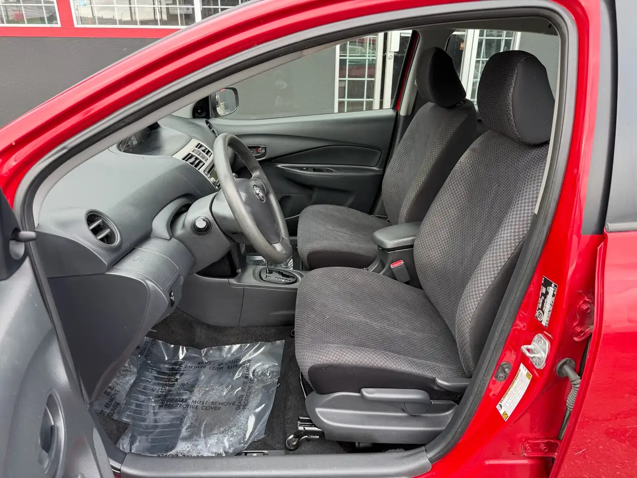 Toyota Yaris снимка Toyota Yaris