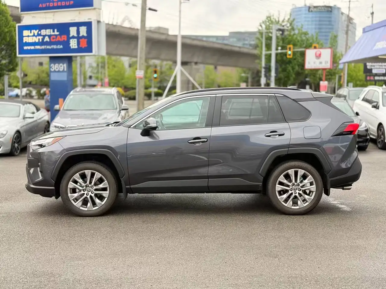 Toyota RAV 4 снимка Toyota RAV 4