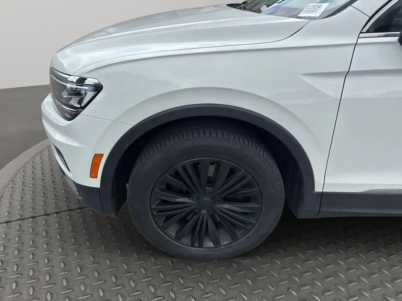 Volkswagen Tiguan снимка Volkswagen Tiguan