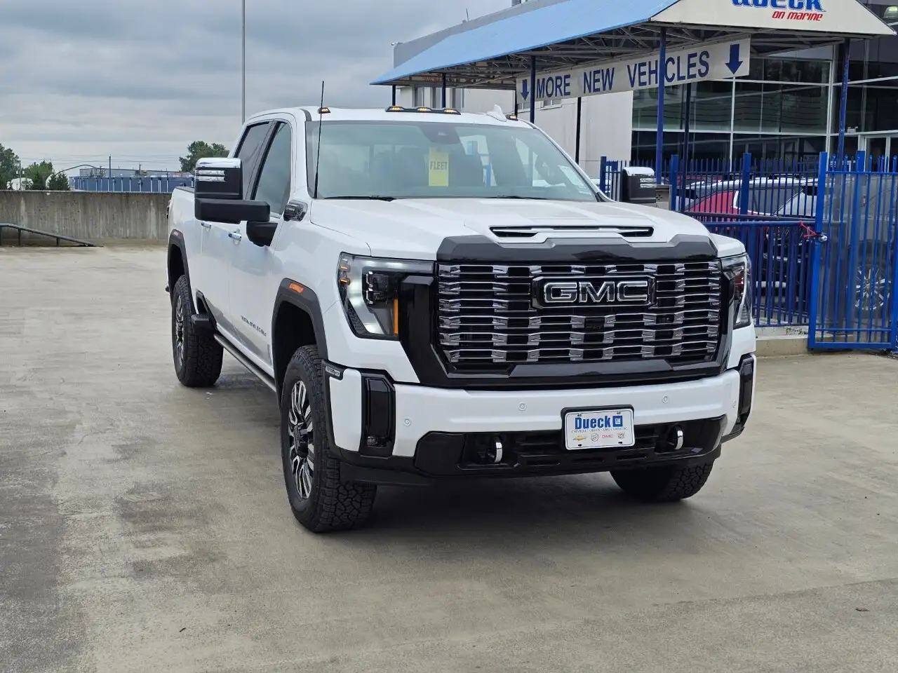 GMC Sierra 3500HD снимка GMC Sierra 3500HD