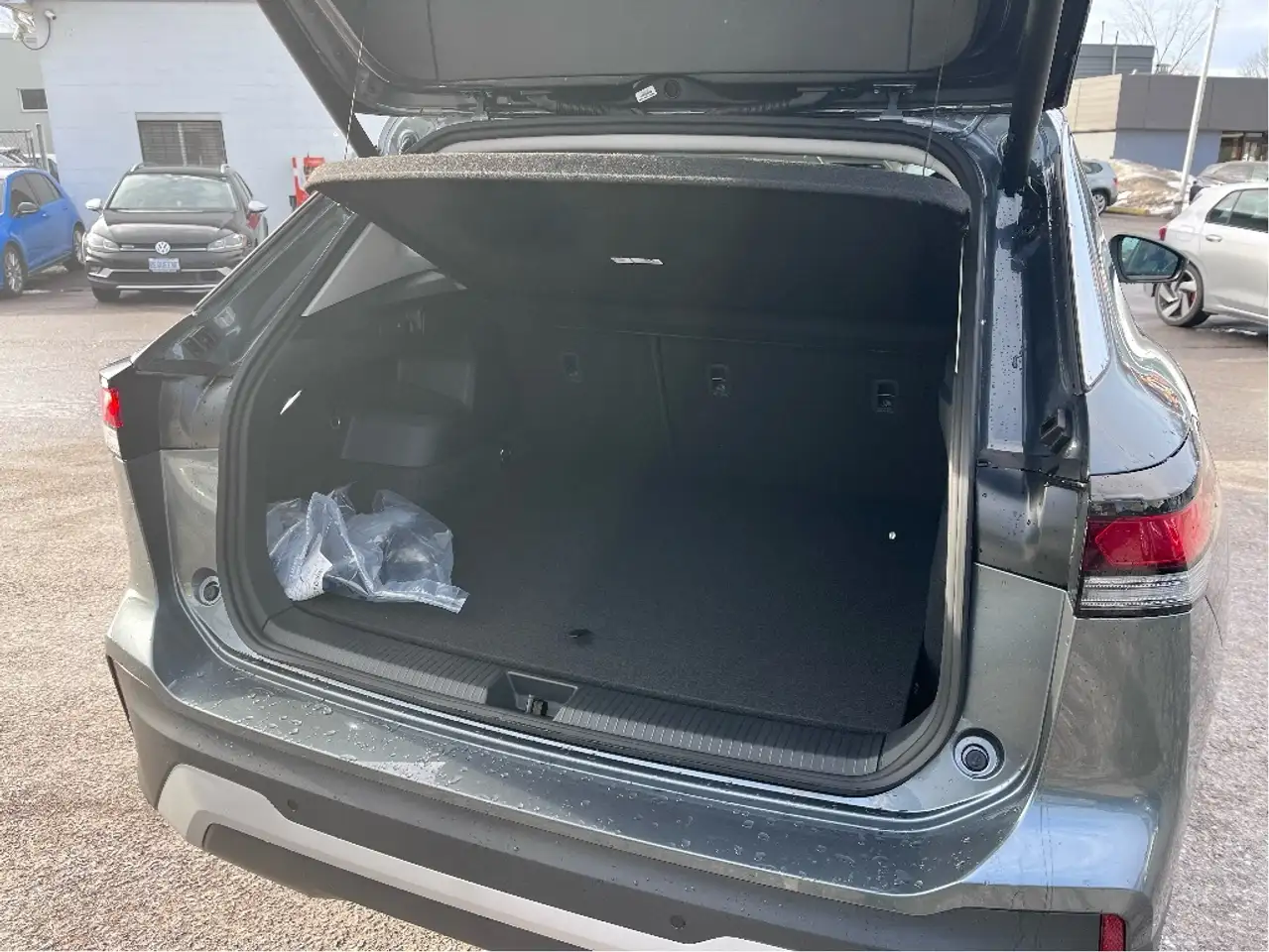 Volkswagen Tiguan снимка Volkswagen Tiguan