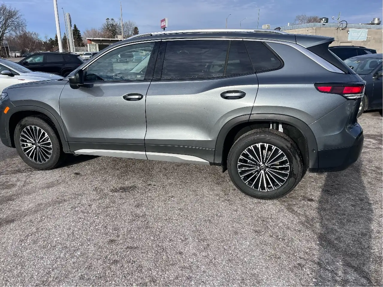 Volkswagen Tiguan снимка Volkswagen Tiguan