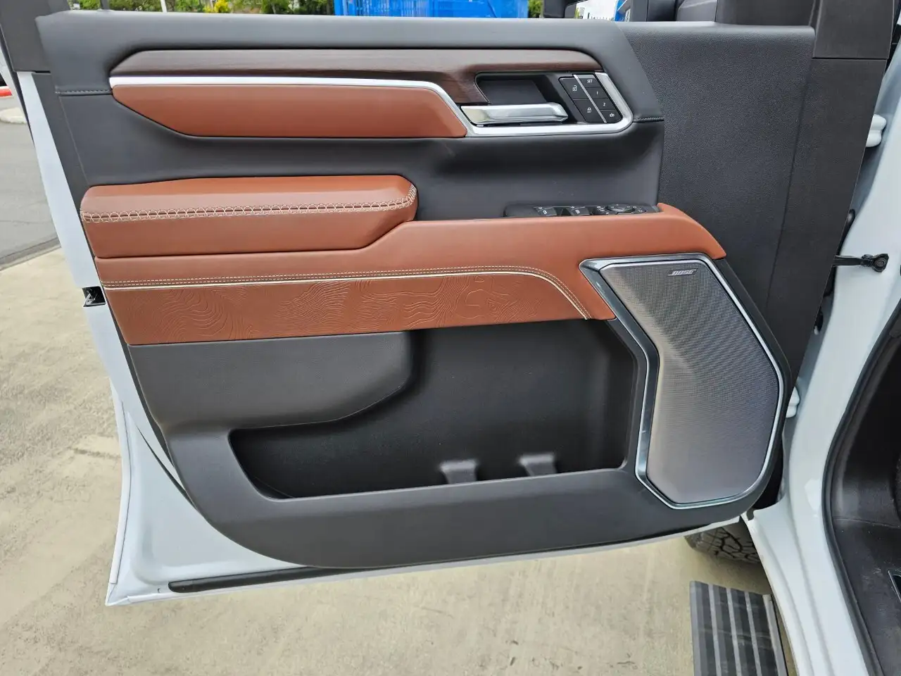 GMC Sierra 3500HD снимка GMC Sierra 3500HD