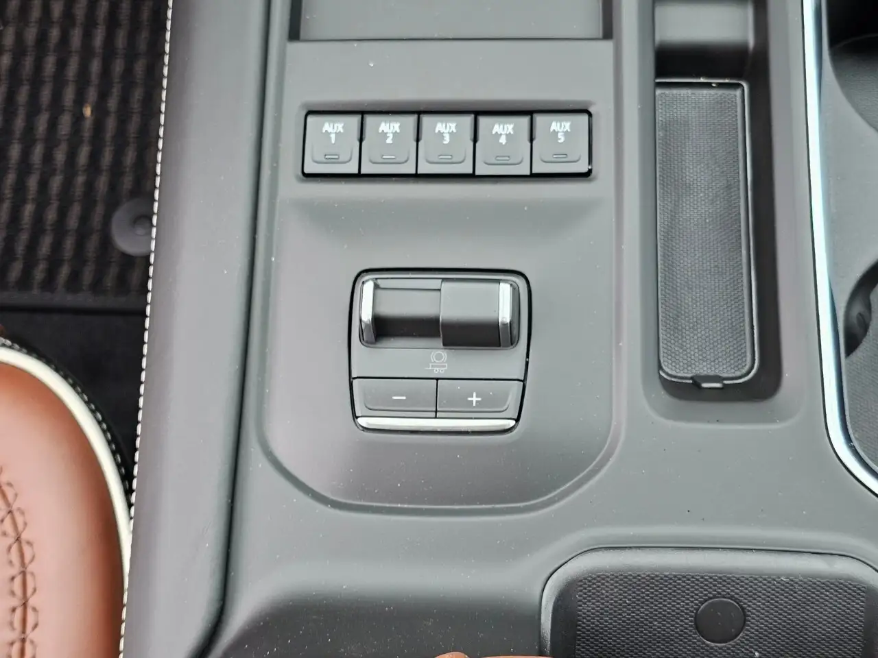 GMC Sierra 3500HD снимка GMC Sierra 3500HD