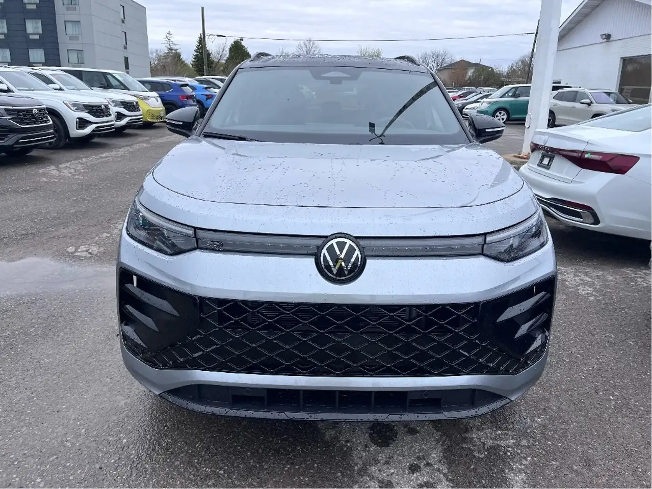 Volkswagen Tiguan photo Volkswagen Tiguan