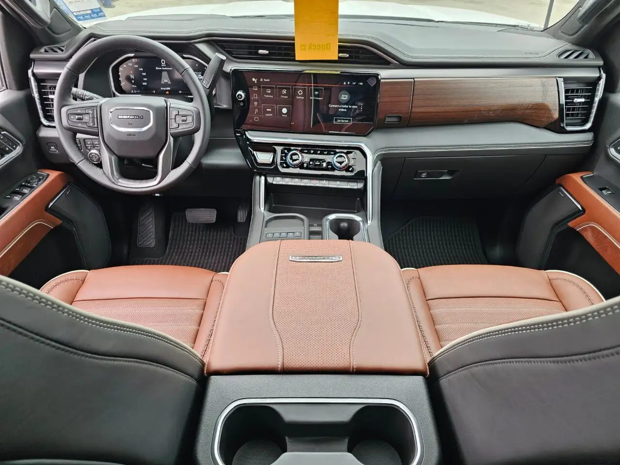 GMC Sierra 3500HD снимка GMC Sierra 3500HD