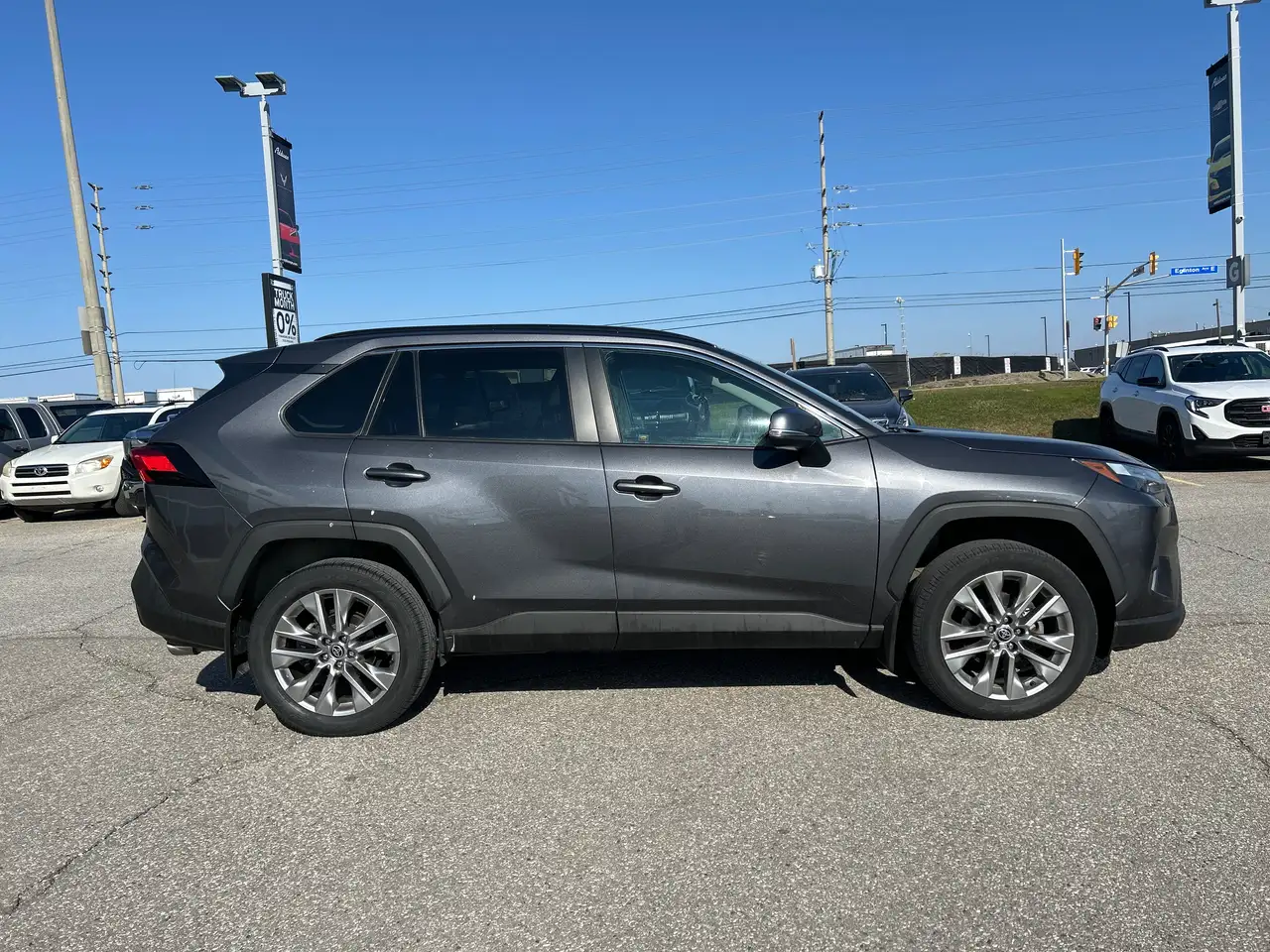 Toyota RAV 4 снимка Toyota RAV 4