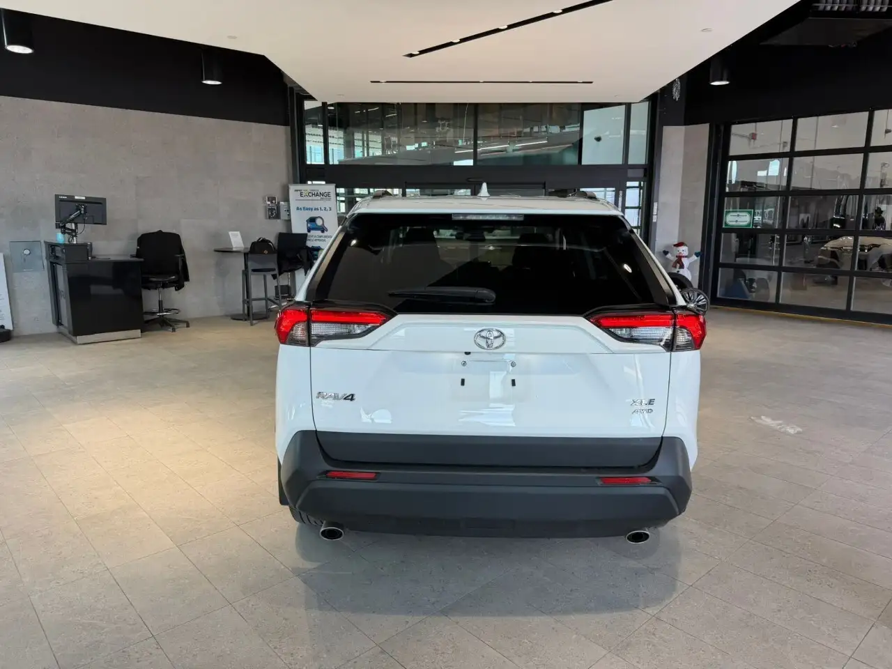 Toyota RAV 4 снимка Toyota RAV 4