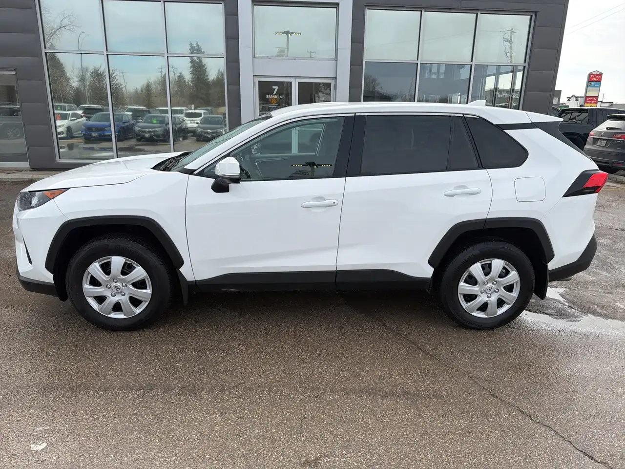 Toyota RAV 4 снимка Toyota RAV 4