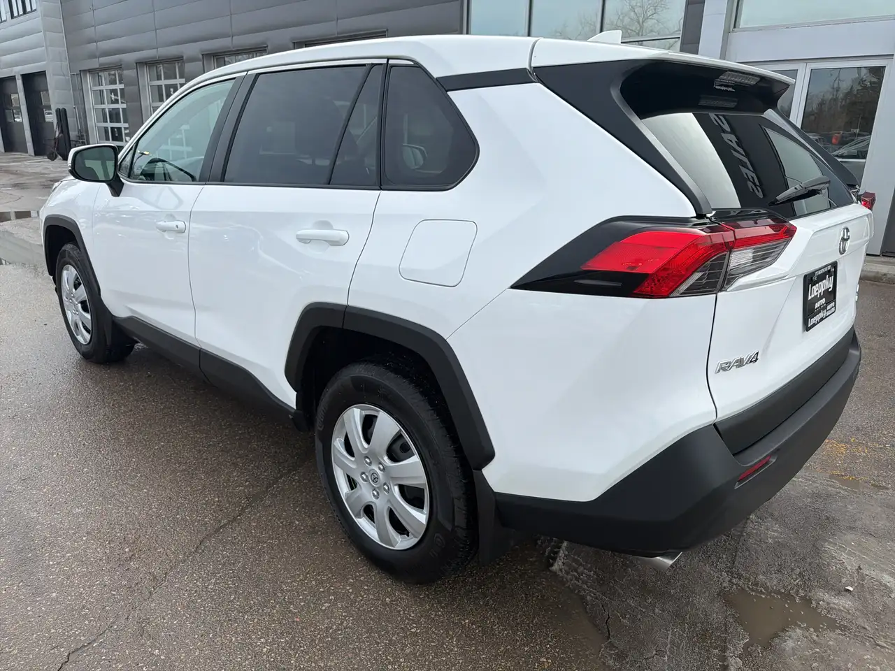 Toyota RAV 4 снимка Toyota RAV 4