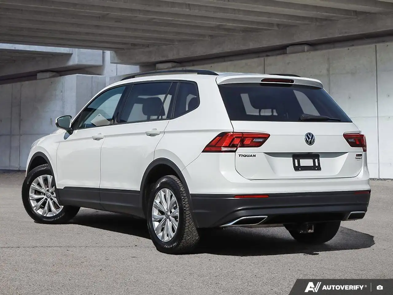 Volkswagen Tiguan снимка Volkswagen Tiguan