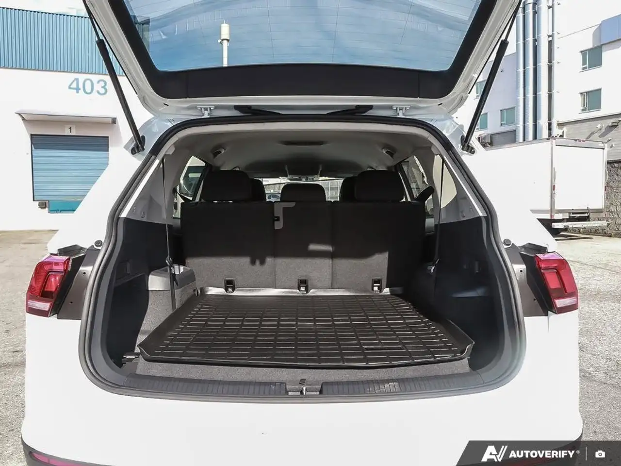 Volkswagen Tiguan снимка Volkswagen Tiguan