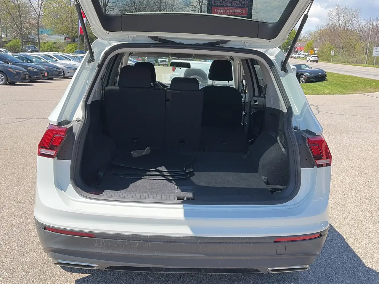 Volkswagen Tiguan снимка Volkswagen Tiguan