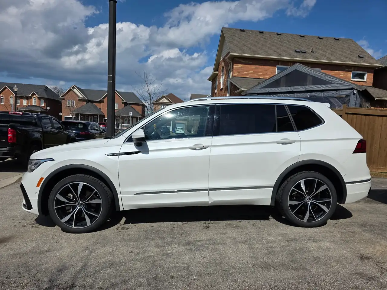 Volkswagen Tiguan снимка Volkswagen Tiguan