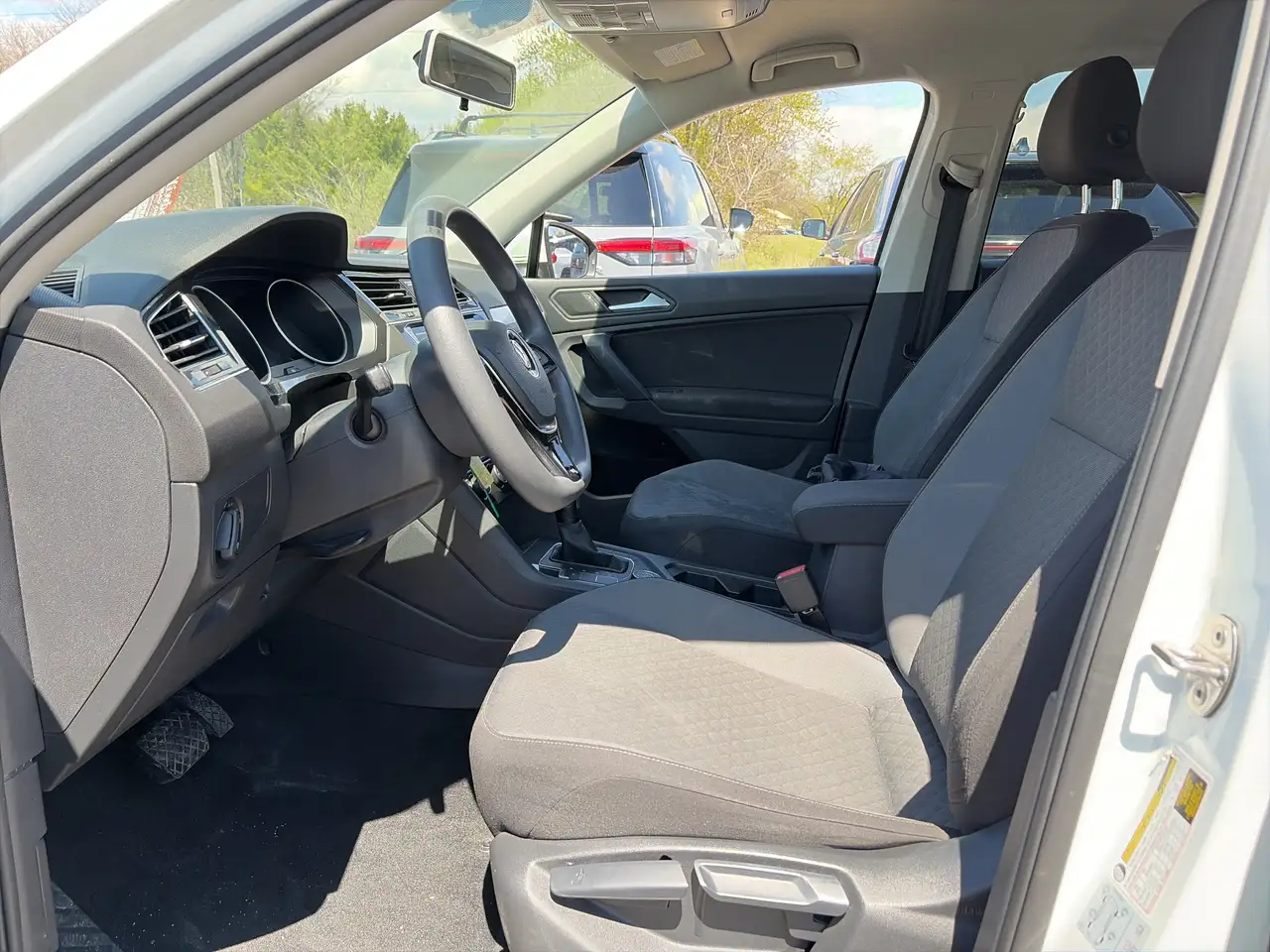 Volkswagen Tiguan снимка Volkswagen Tiguan