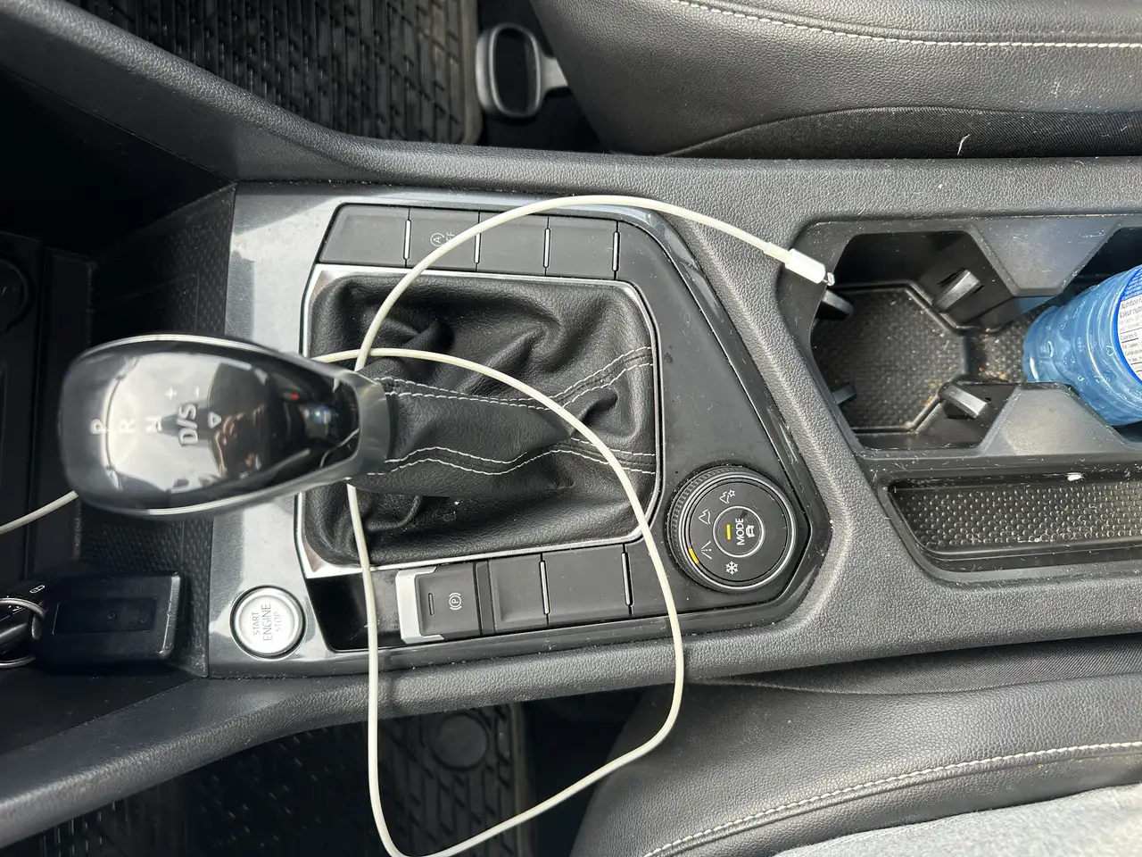 Volkswagen Tiguan снимка Volkswagen Tiguan