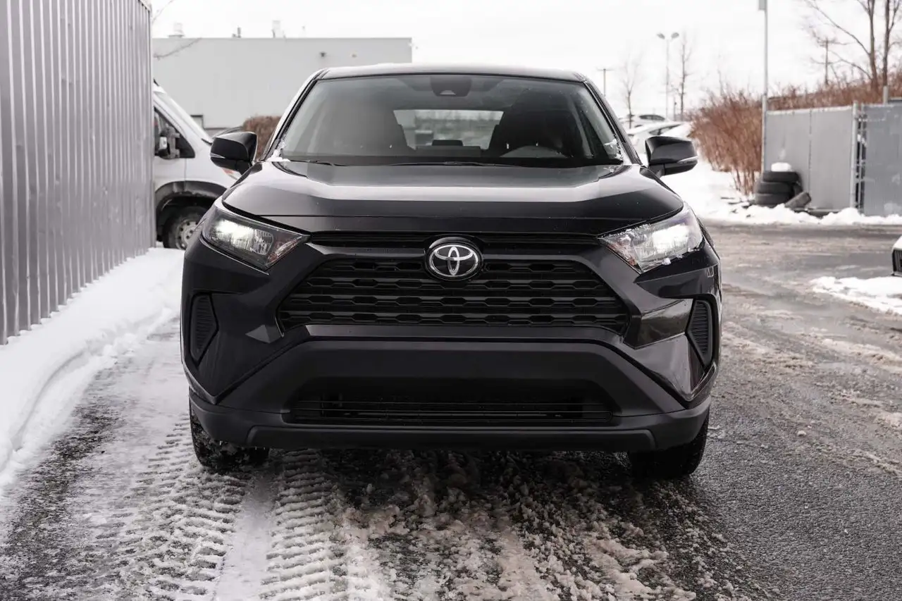 Toyota RAV 4 снимка Toyota RAV 4