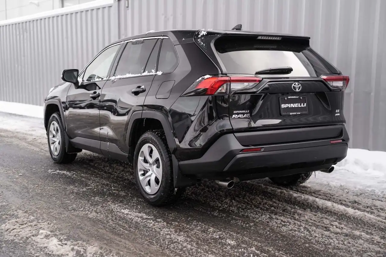 Toyota RAV 4 снимка Toyota RAV 4